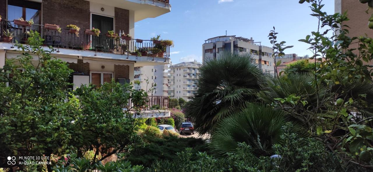 Il Giardino Di Anna - Charming Rooms In Cagliari Exterior photo
